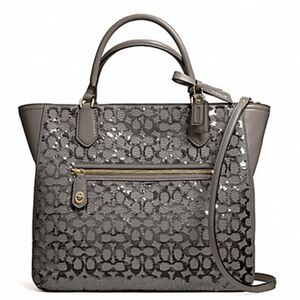 - Coach Poppy RARE Sequin Blaire Signature C Tote EUC